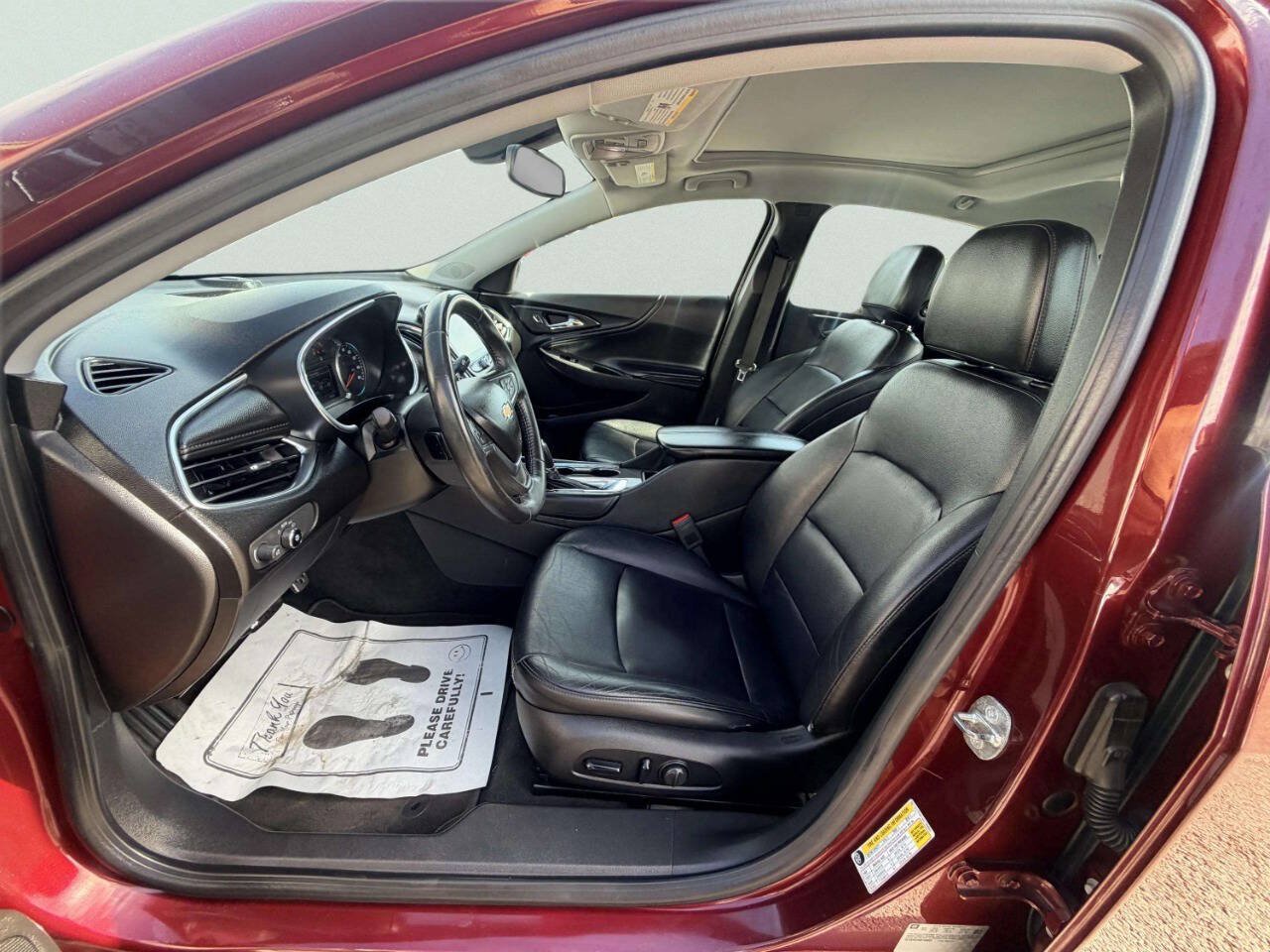 Used 2016 Chevrolet Malibu LT w/ Leather Package FWD image 16