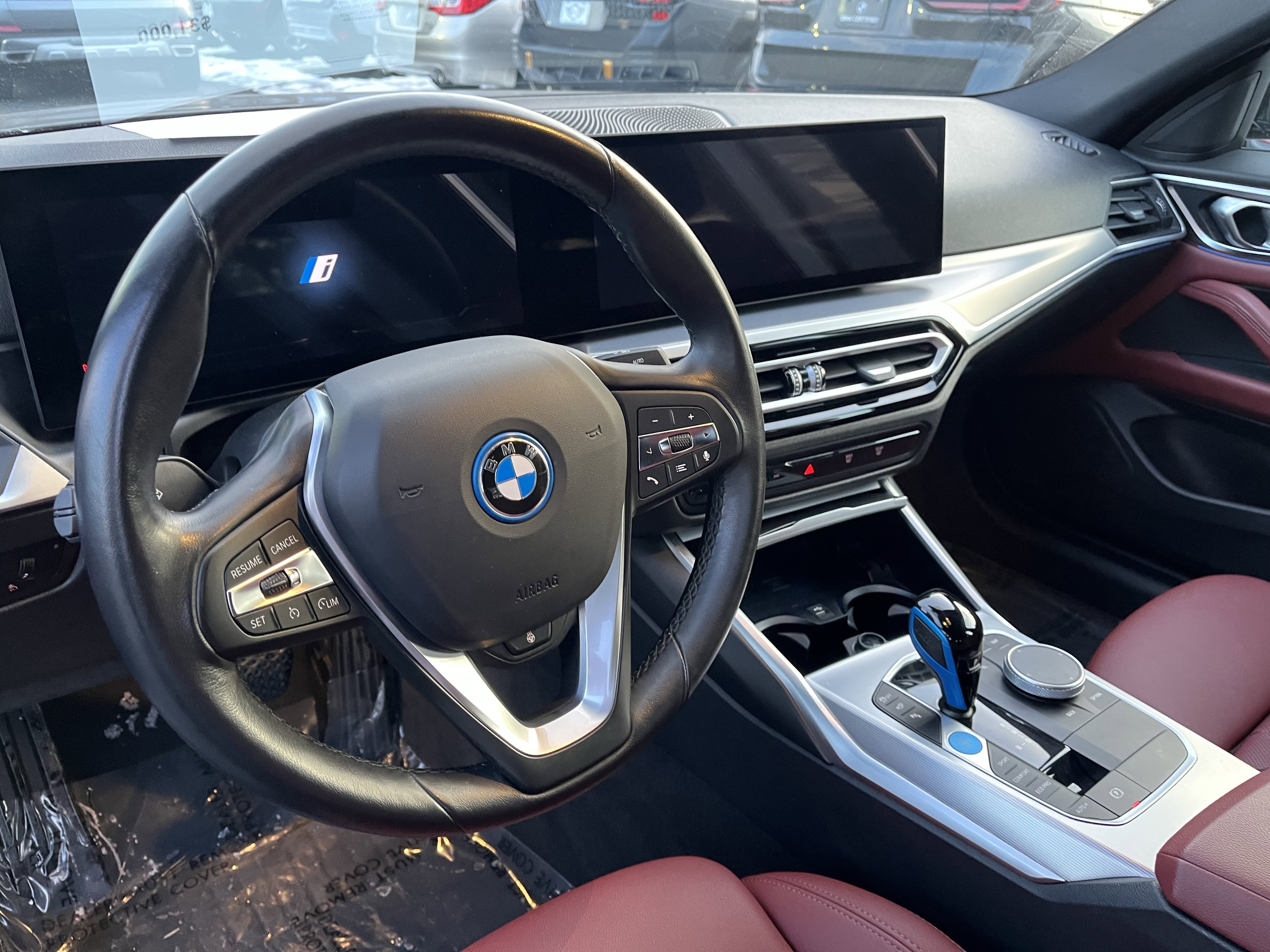 Certified 2023 BMW i4 eDrive35 w/ Premium Package image 12