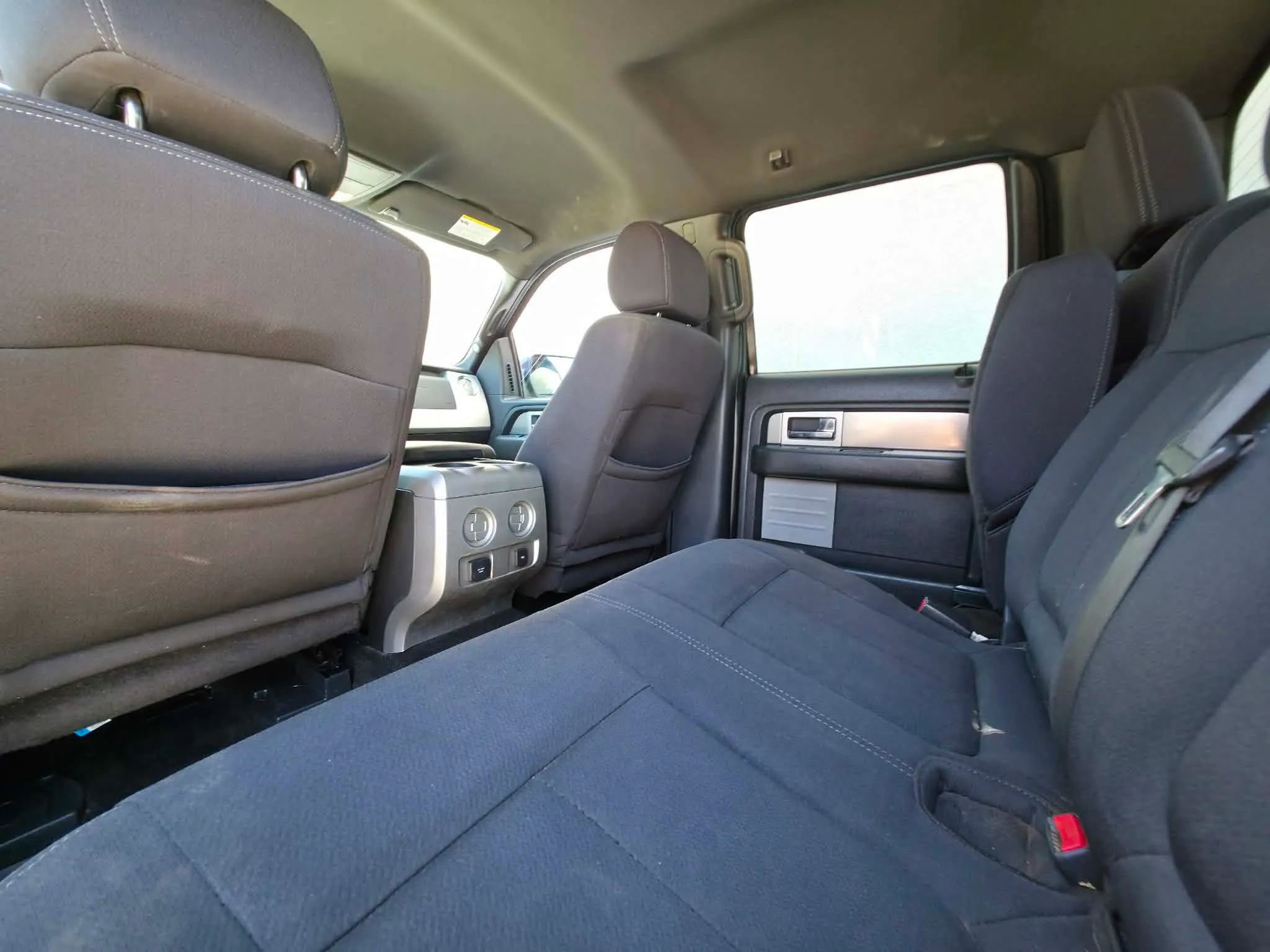 Used 2014 Ford F150 FX4 w/ Equipment Group 401A Mid AWD/4WD image 13