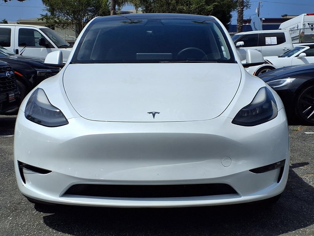 Used 2022 Tesla Model Y Performance AWD/4WD image 2