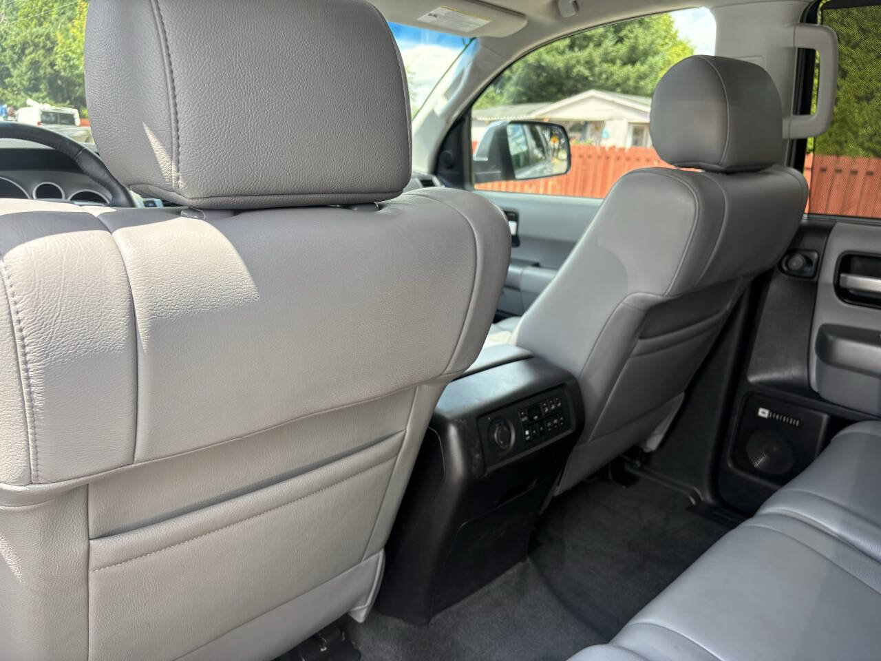 Used 2016 Toyota Sequoia Limited w/ Safety & Convenience Package AWD/4WD image 18