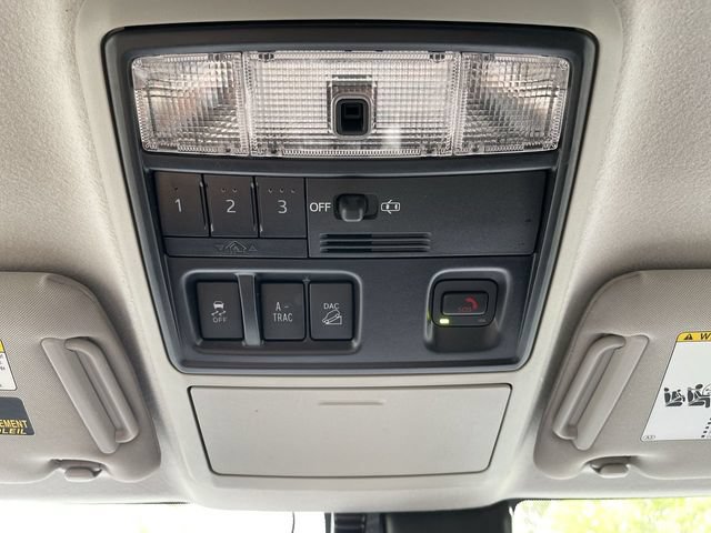 Certified 2022 Toyota 4Runner TRD Sport w/ Technology Package AWD/4WD image 19