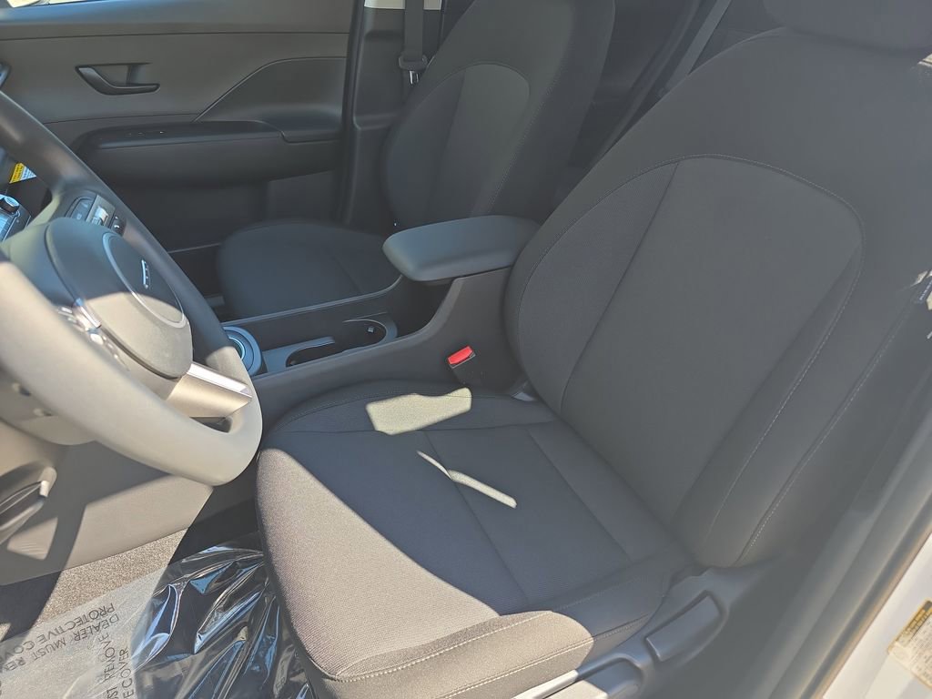 New 2026 Hyundai Kona SE FWD image 16