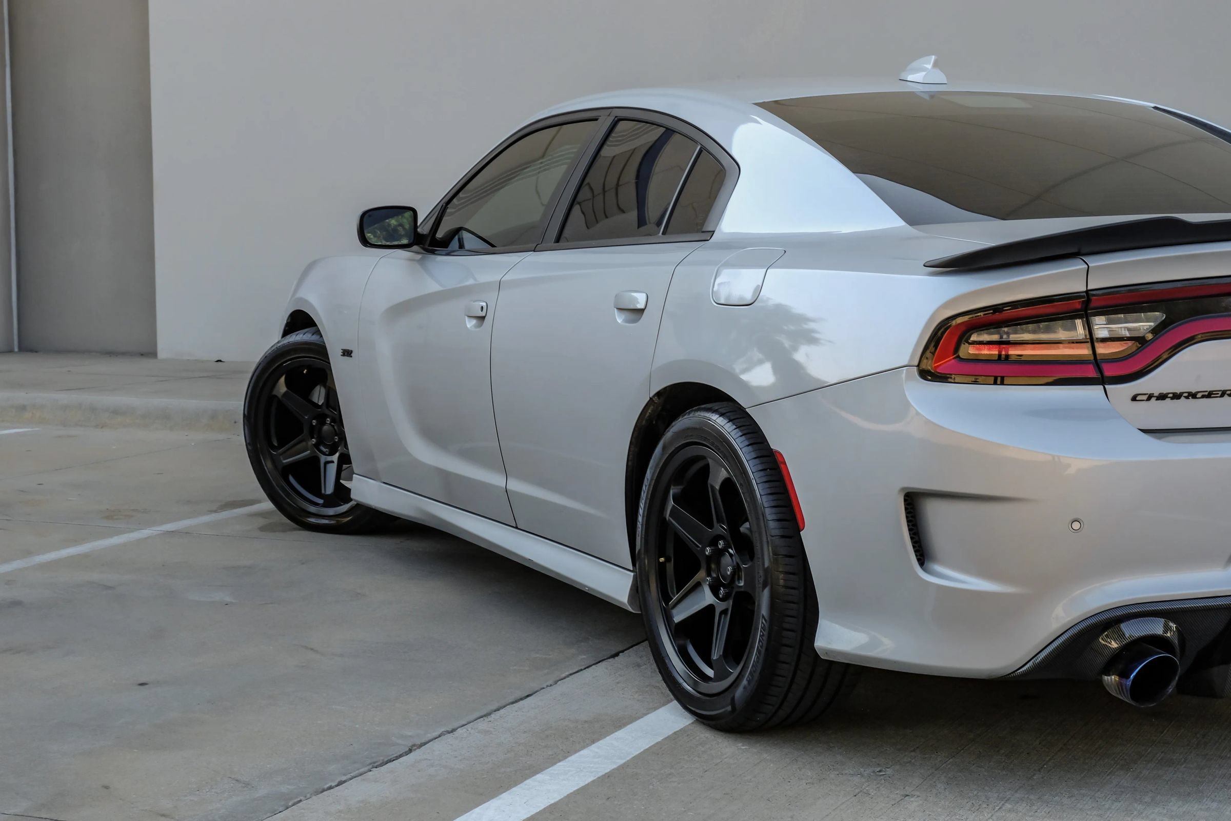 Used 2020 Dodge Charger Scat Pack w/ Navigation & Travel Group RWD image 13