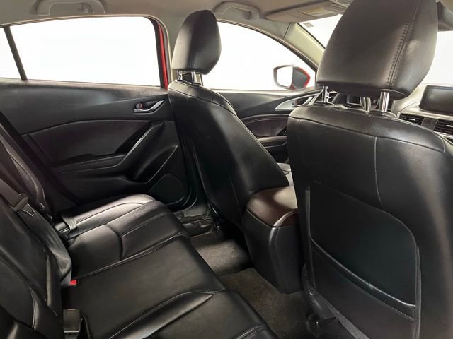 Used 2017 MAZDA MAZDA3 Touring FWD image 14
