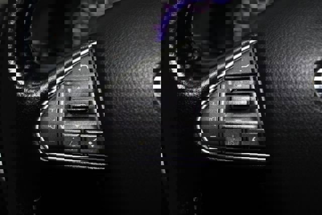 Used 2014 INFINITI Q50 Premium w/ Deluxe Technology Package image 20