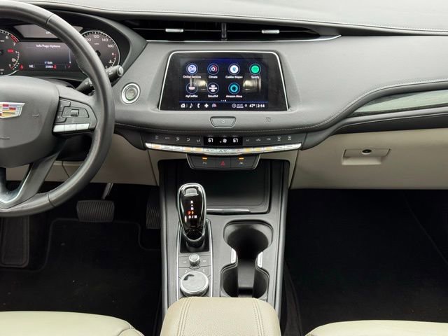 Certified 2021 Cadillac XT4 Premium Luxury w/ Driver Awareness Package image 27