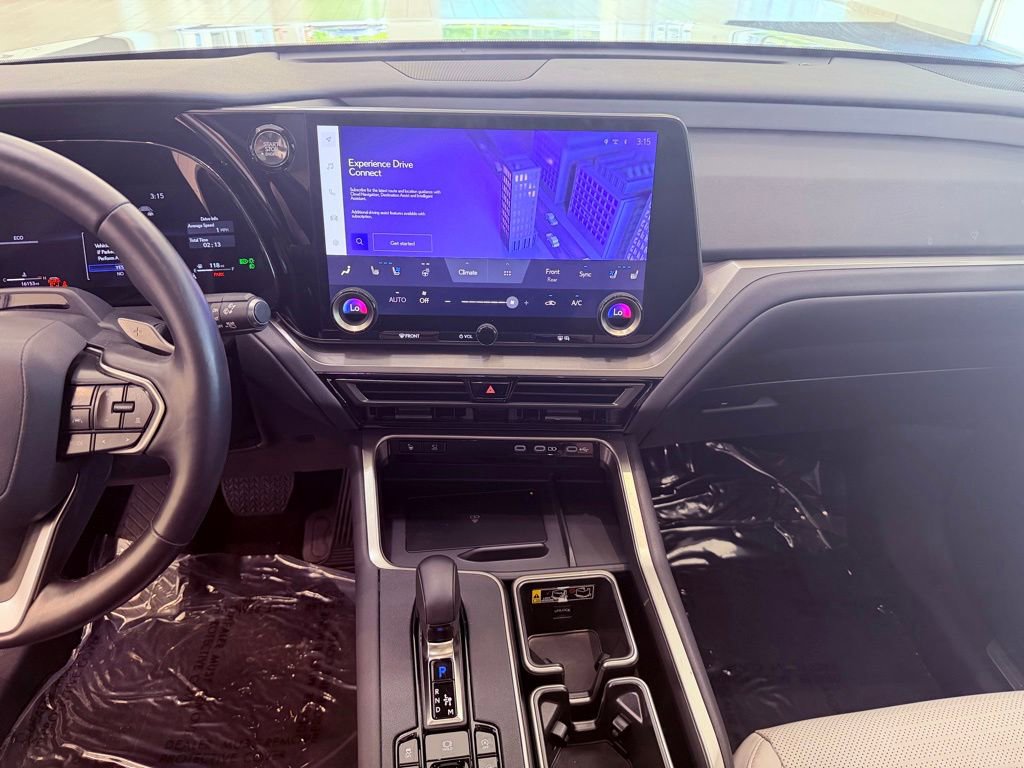 Certified 2025 Lexus TX 350 AWD w/ Technology Package image 27