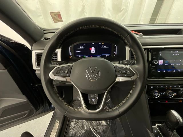 Used 2023 Volkswagen Atlas Cross Sport SE FWD image 11