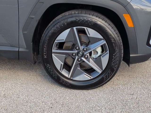 Used 2026 Hyundai Tucson SEL FWD image 11