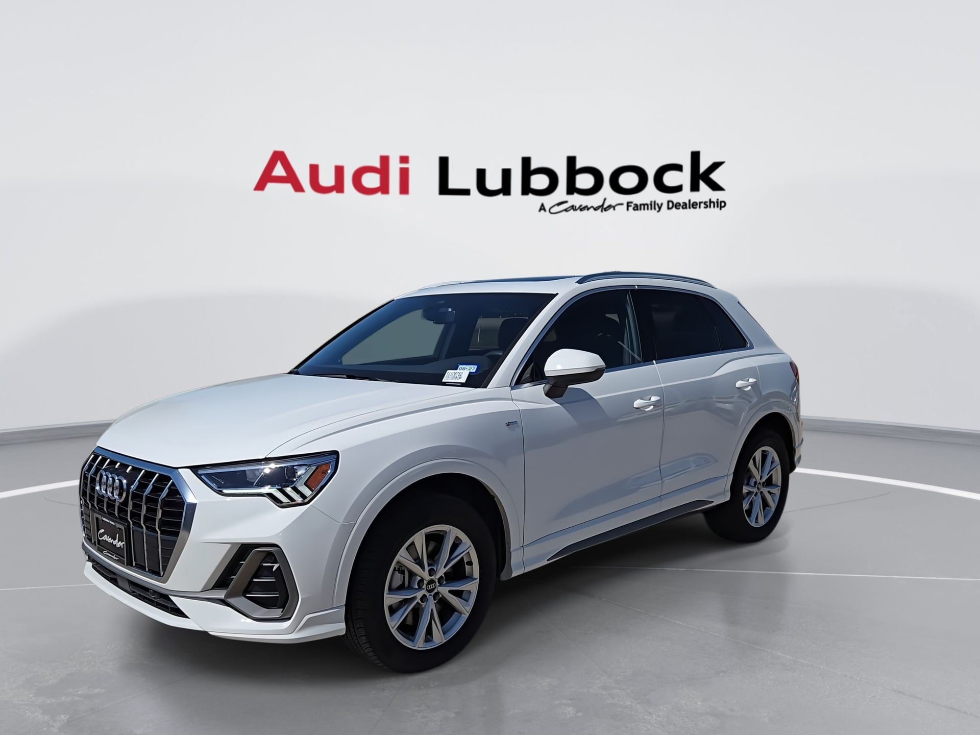 Certified 2025 Audi Q3 2.0T Premium w/ Convenience Package AWD/4WD image 4