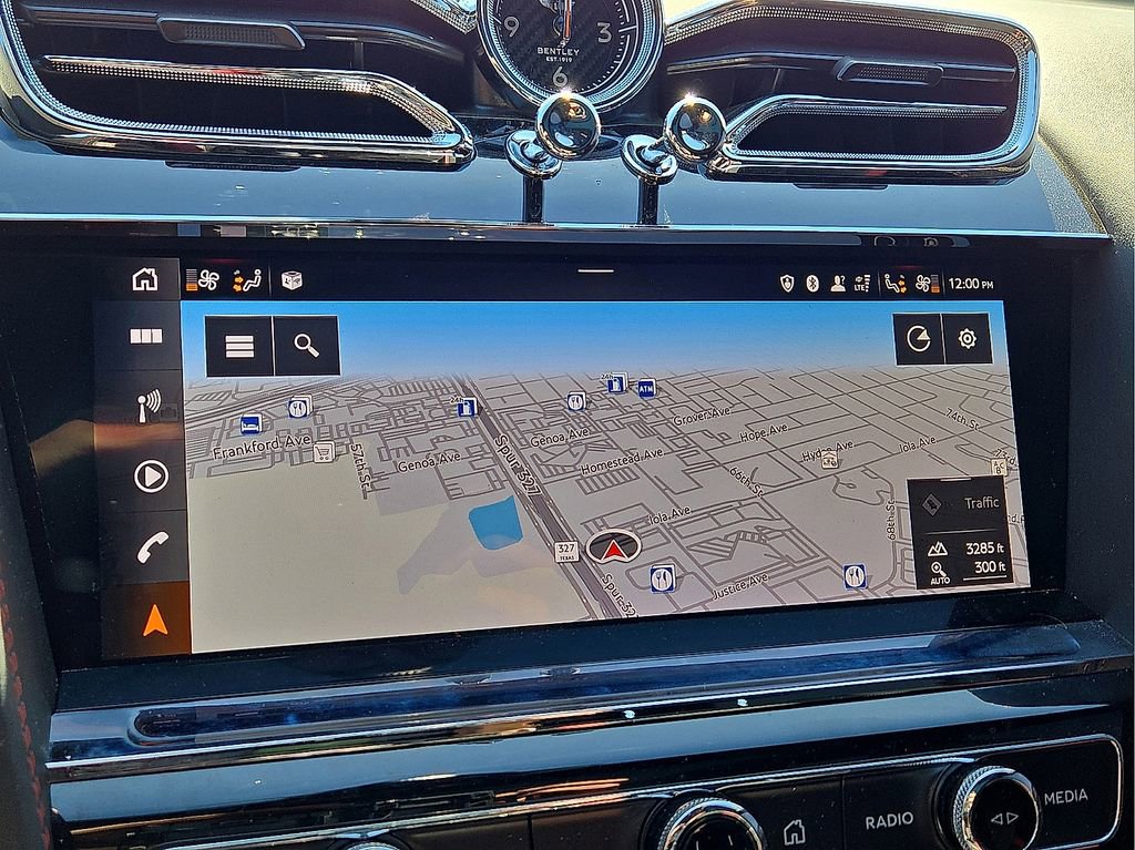 Used 2021 Bentley Bentayga Speed image 31