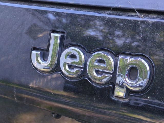 Used 2022 Jeep Cherokee Limited AWD/4WD image 15