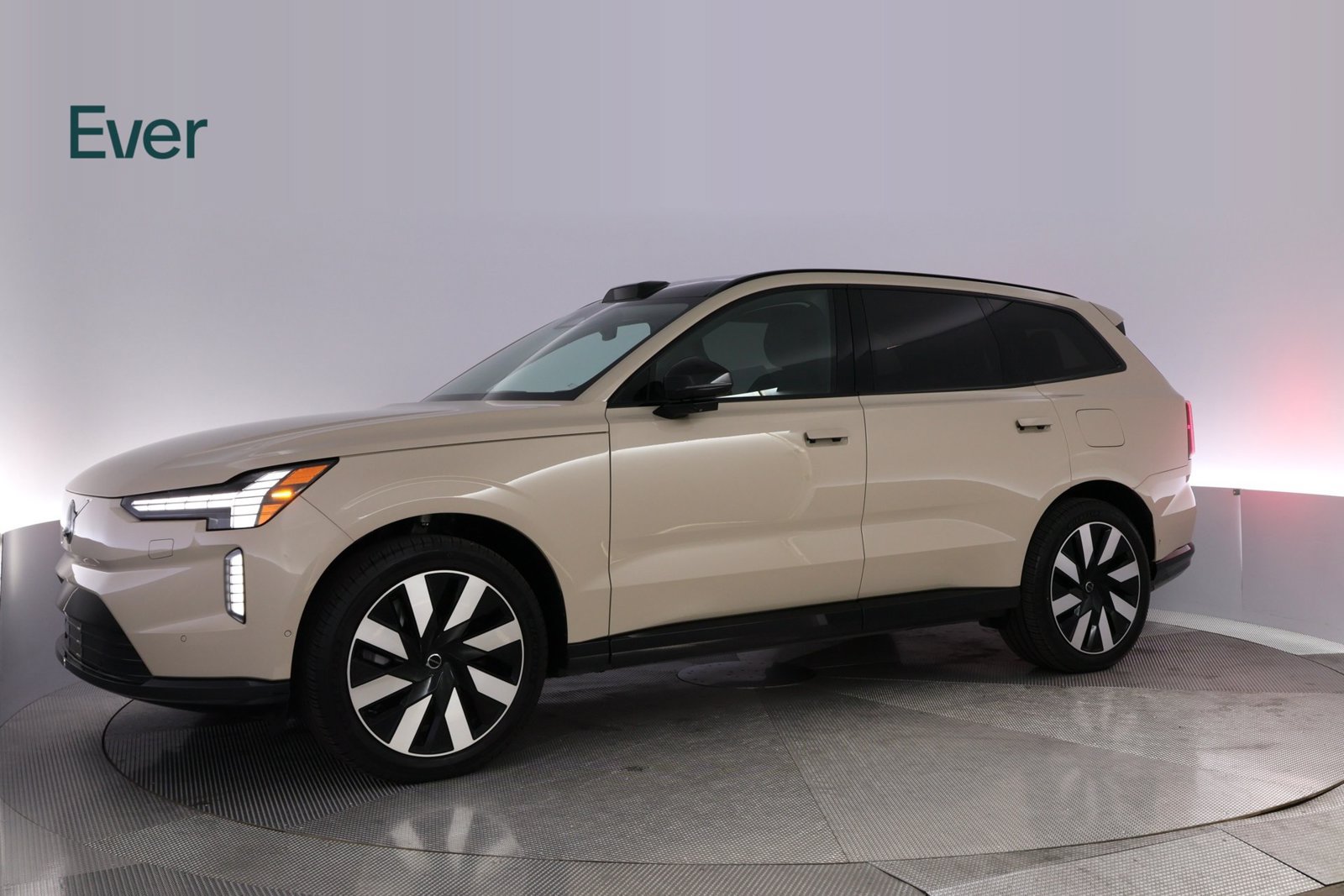 Used 2025 Volvo EX90 Plus AWD/4WD image 18