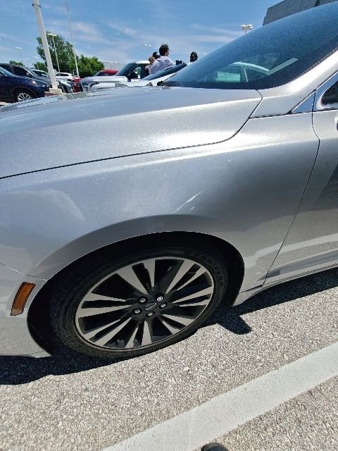 Used 2017 Lincoln MKZ Reserve w/ Climate Package FWD image 6