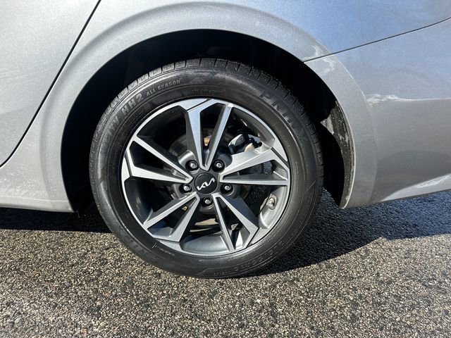 Used 2024 Kia Forte LXS image 13