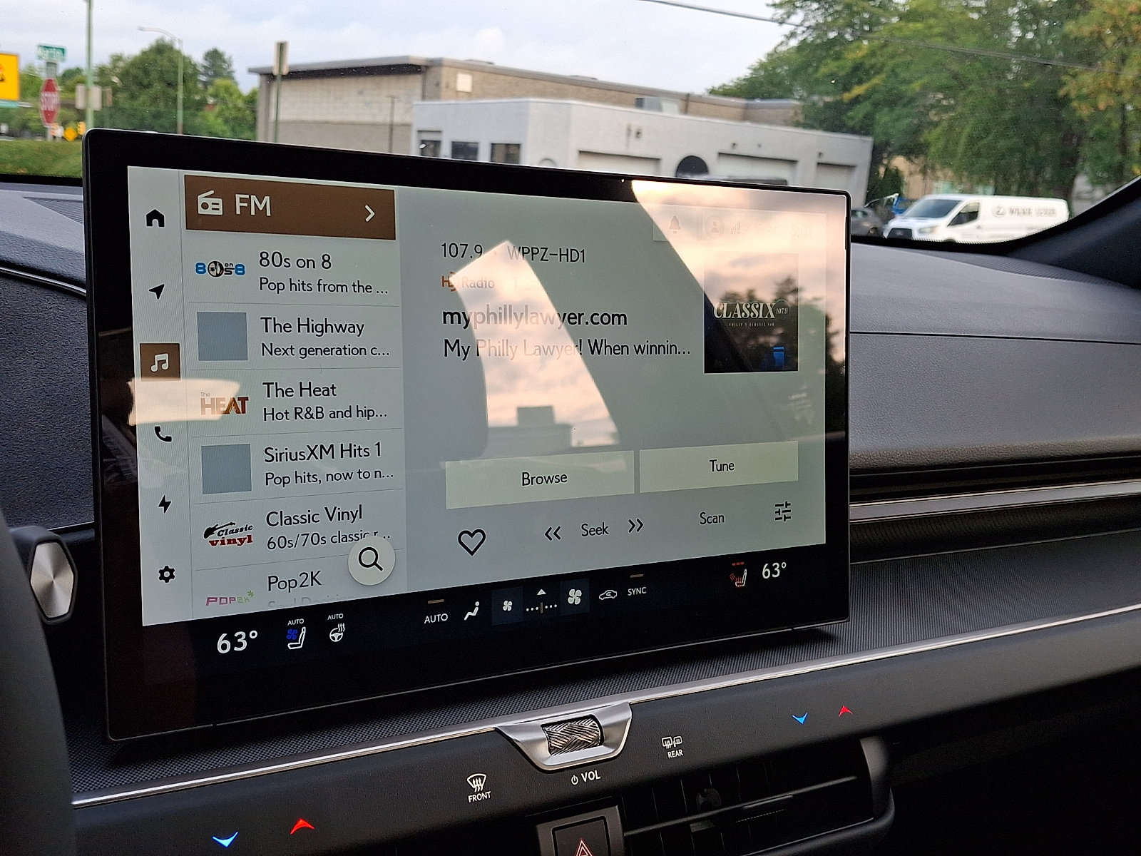 New 2026 Lexus ES 500e AWD/4WD image 12