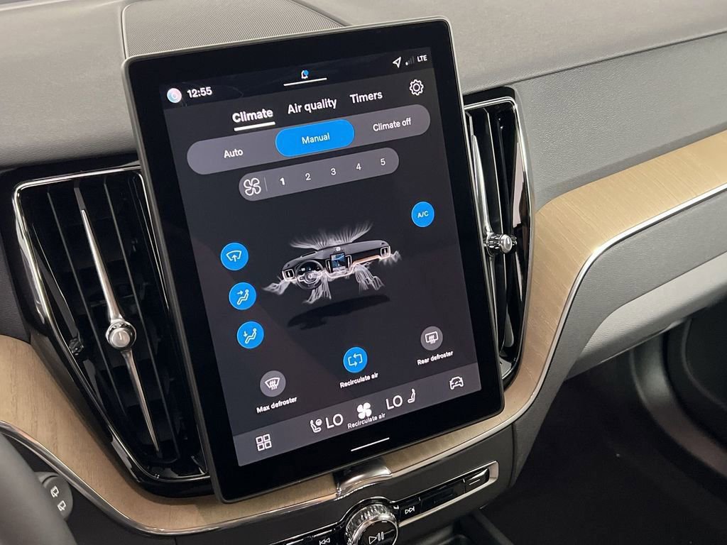 New 2026 Volvo XC60 B5 Plus w/ Climate Package image 14