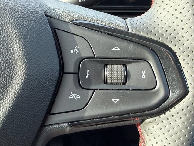 New 2026 Chevrolet Trax RS w/ Sunroof Package FWD image 10