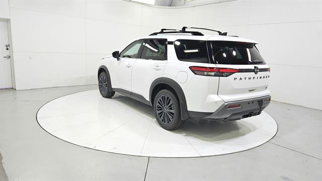 New 2026 Nissan Pathfinder SL w/ SL Premium Package FWD image 5