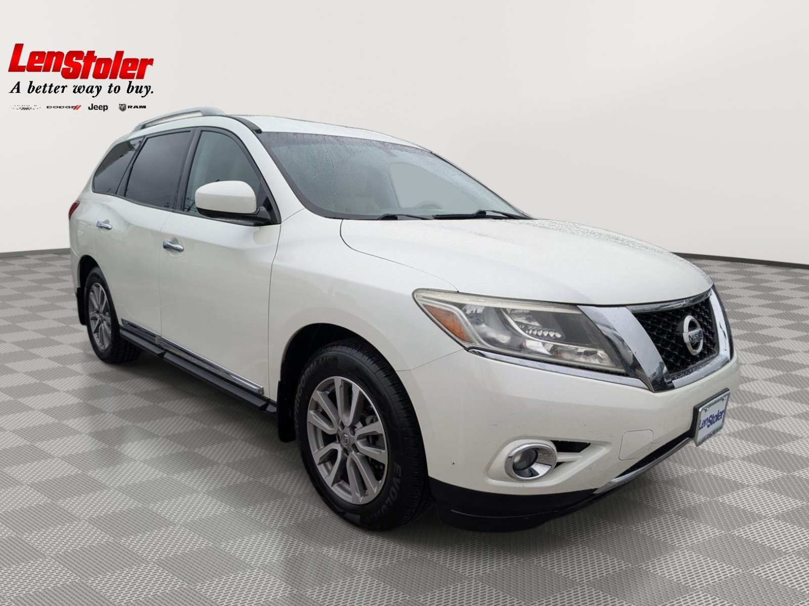 Used 2015 Nissan Pathfinder SL w/ SL Tech Package FWD image 7