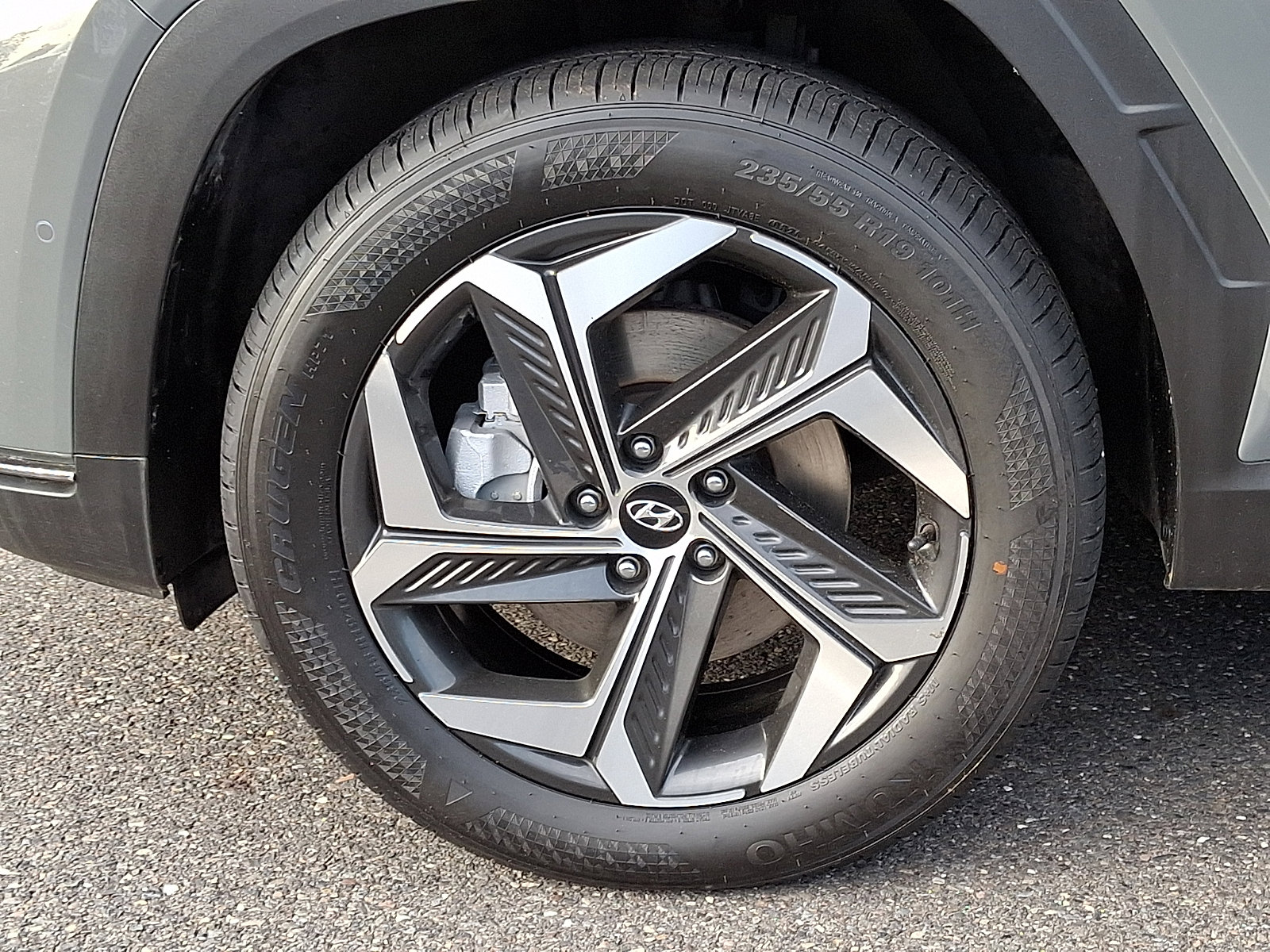 Certified 2024 Hyundai Tucson Limited AWD/4WD image 8