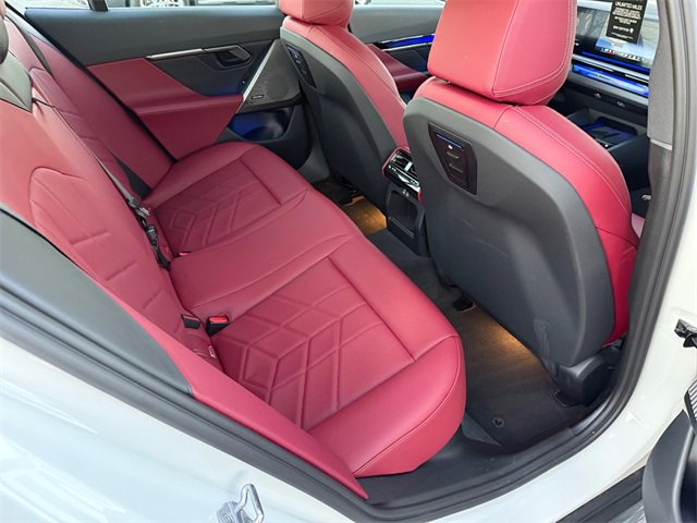 Certified 2025 BMW i5 xDrive40 w/ M Sport Package image 26