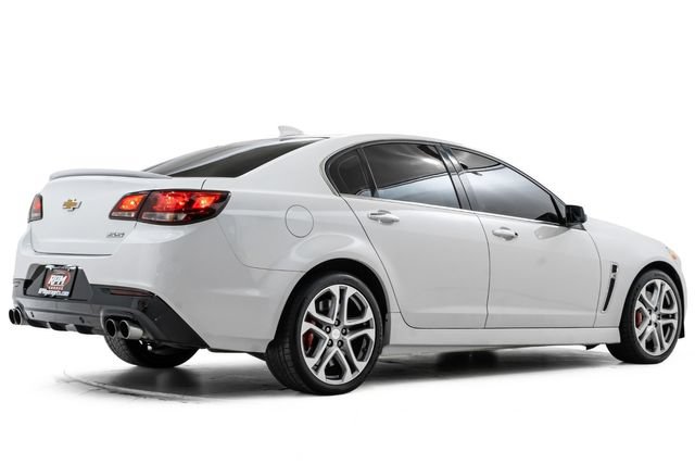 Used 2017 Chevrolet SS RWD image 4