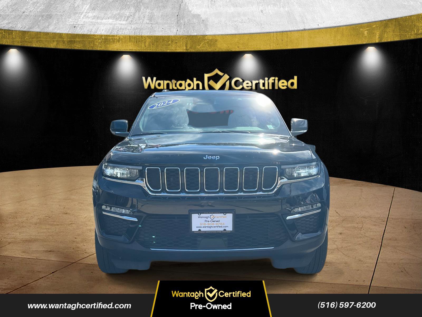 Used 2024 Jeep Grand Cherokee Limited 4xe image 2