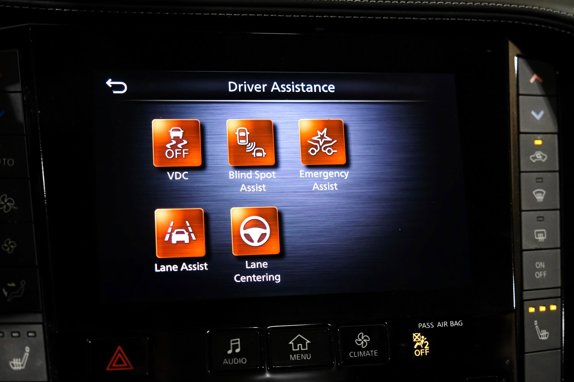 Used 2023 INFINITI QX50 Luxe AWD/4WD image 36