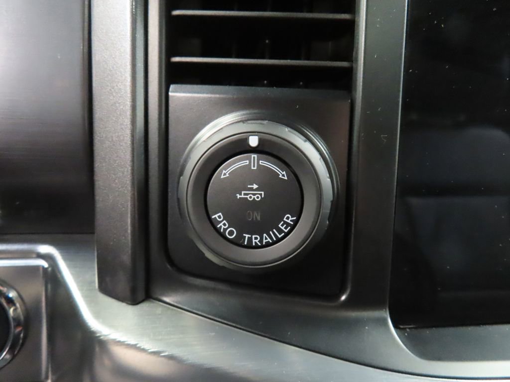 Used 2023 Ford F150 Lariat w/ Equipment Group 502A High AWD/4WD image 51