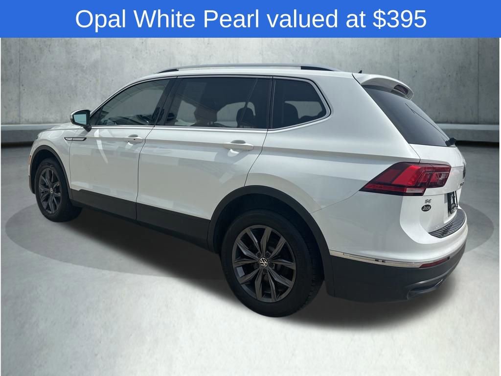 Used 2023 Volkswagen Tiguan SE FWD image 3