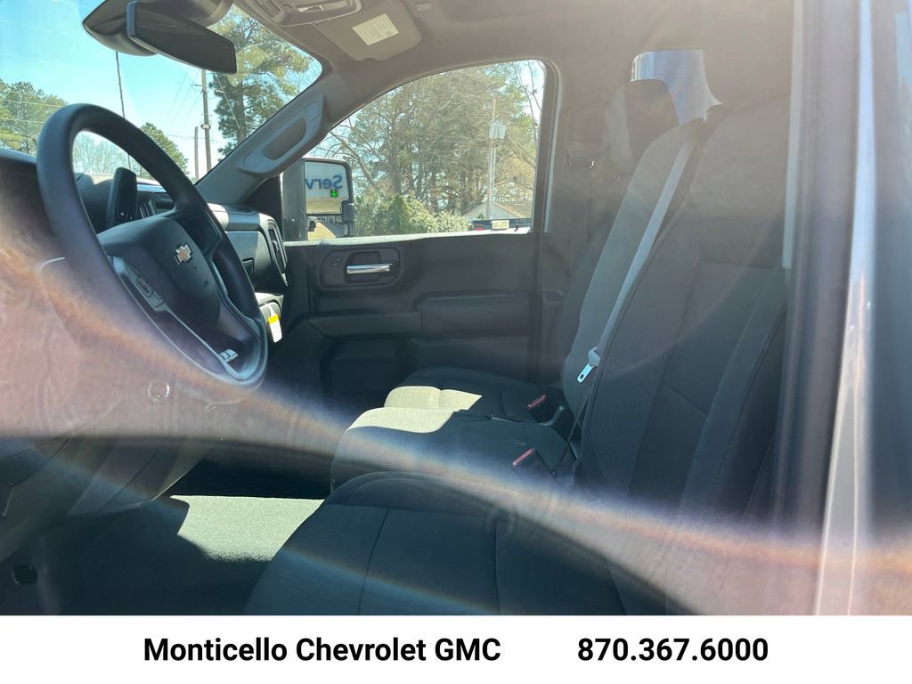New 2026 Chevrolet Silverado 2500 Custom w/ Custom Value Package AWD/4WD image 24