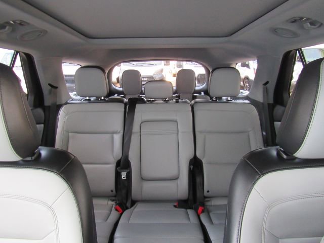 Used 2021 Ford Explorer XLT w/ Equipment Group 202A image 37