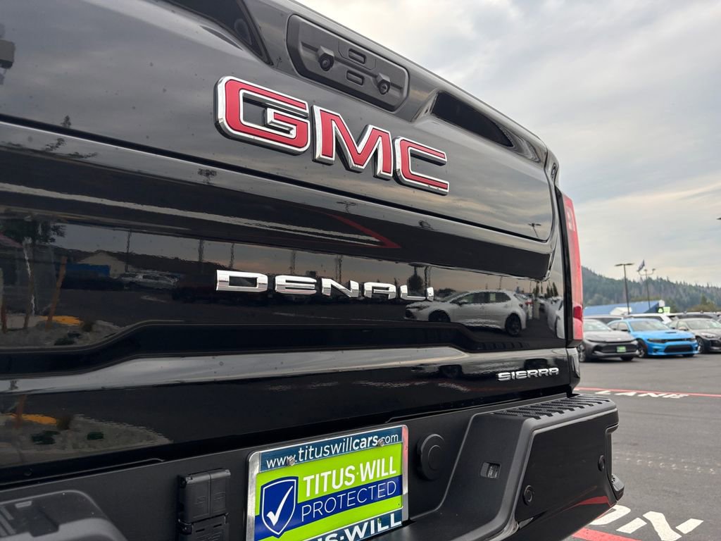 Used 2024 GMC Sierra 2500 Denali w/ Denali Reserve Package AWD/4WD image 31