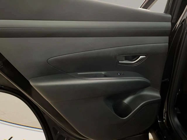 Used 2026 Hyundai Tucson SE FWD image 61