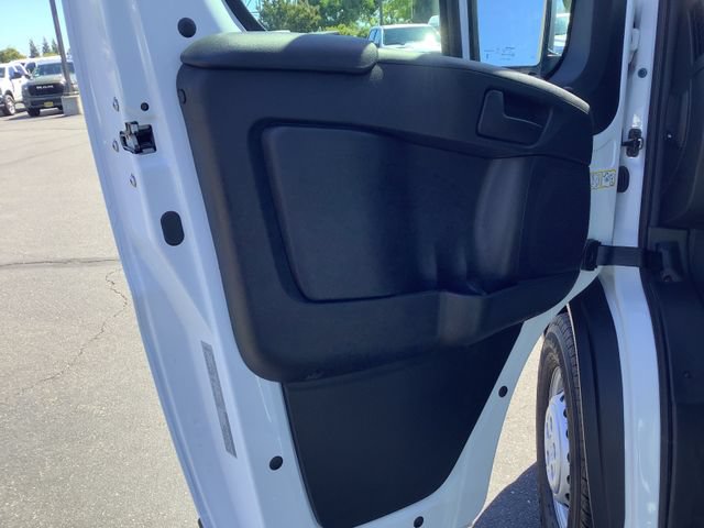 Used 2025 RAM ProMaster 1500 w/ Convenience Group FWD image 8