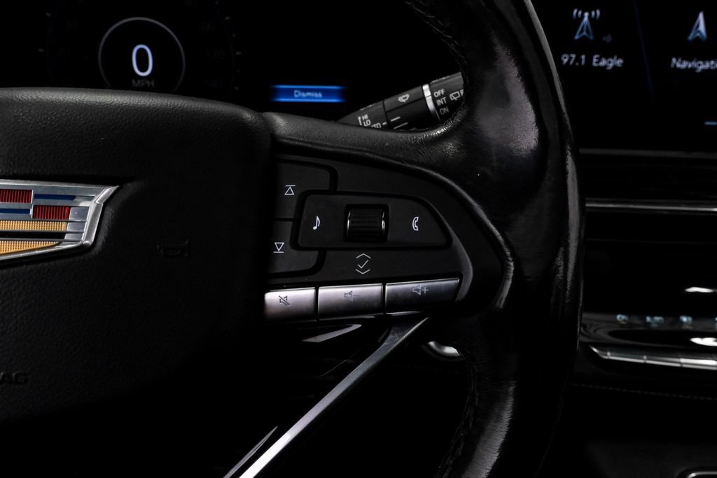 Used 2021 Cadillac Escalade Sport RWD image 16