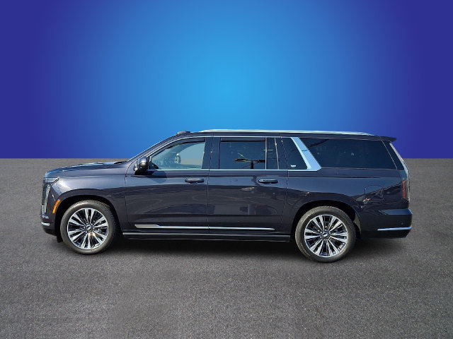 Used 2025 Cadillac Escalade ESV Premium Luxury w/ Touring Package AWD/4WD image 7