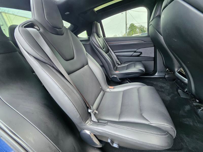 Used 2023 Tesla Model X AWD image 64