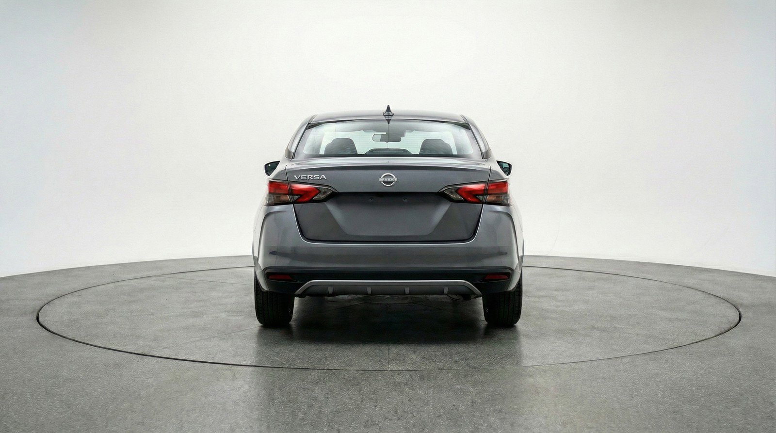 Used 2025 Nissan Versa SV image 7