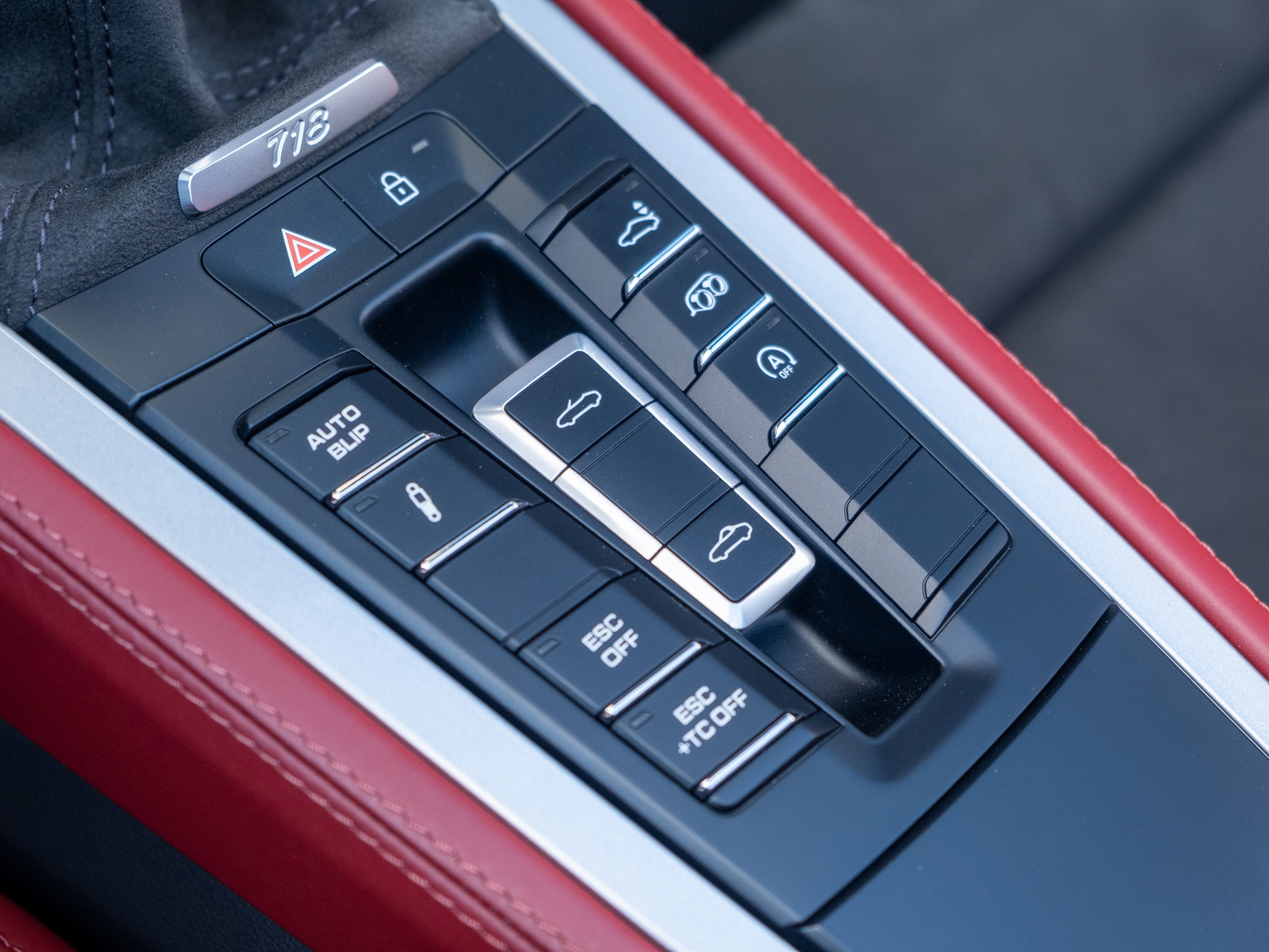 Certified 2021 Porsche 718 Boxster Spyder image 29