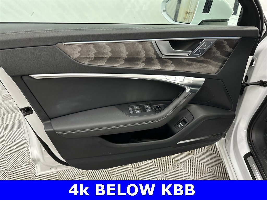 Used 2024 Audi A6 Premium Plus image 11