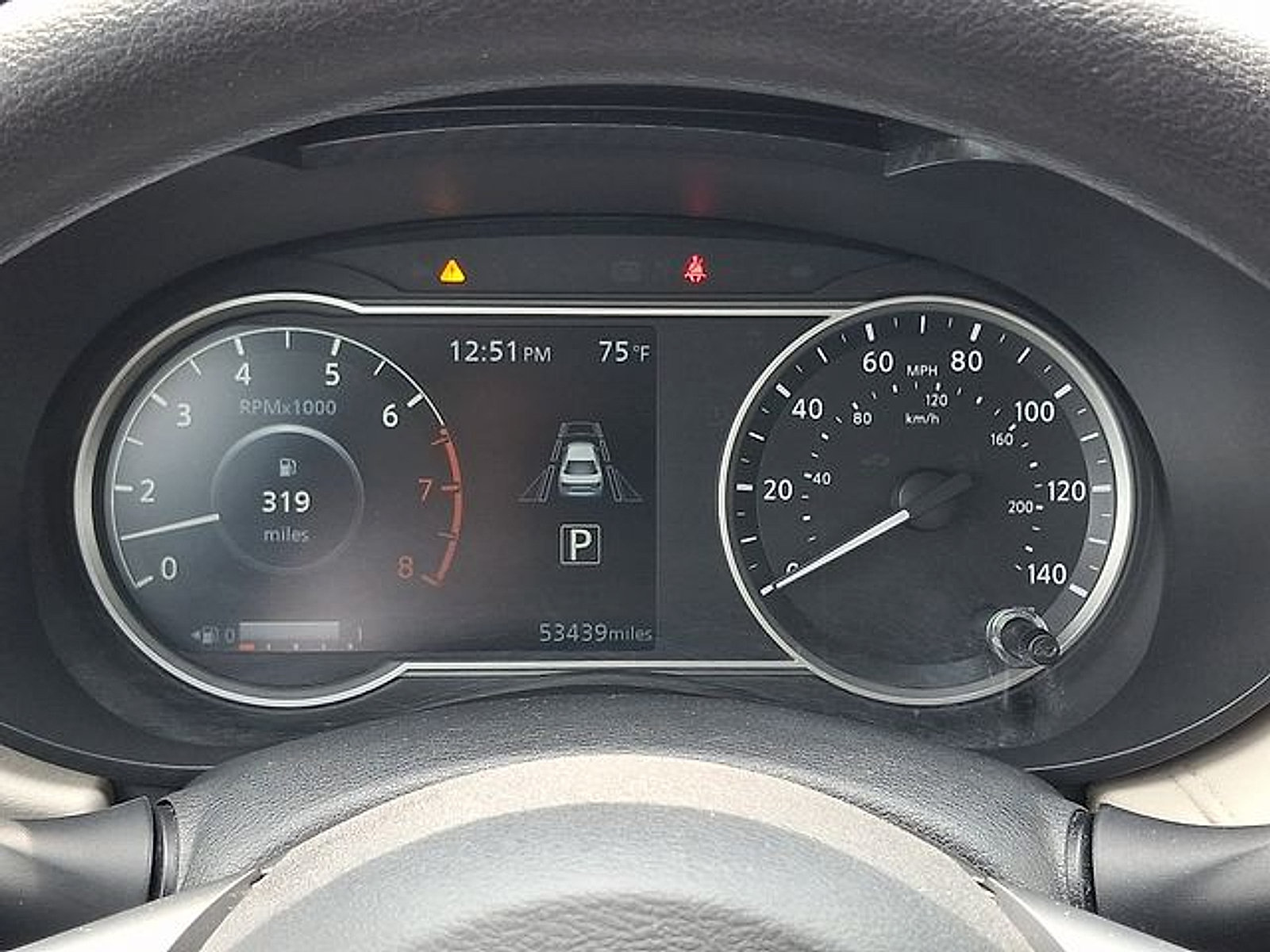 Used 2022 Nissan Versa SV w/ Trunk Package FWD image 20