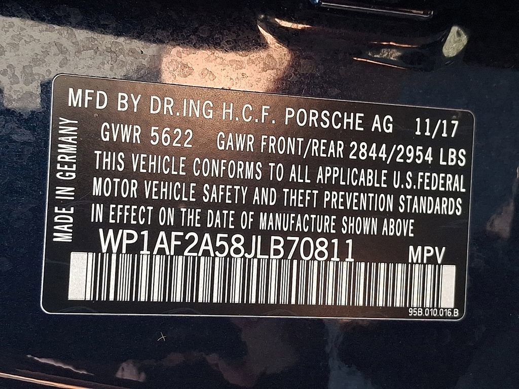 Used 2018 Porsche Macan Turbo AWD/4WD image 23