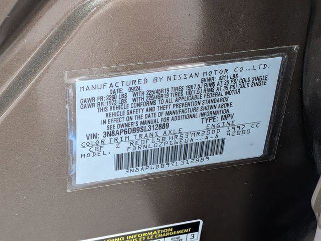 Used 2025 Nissan Kicks SR AWD/4WD image 28
