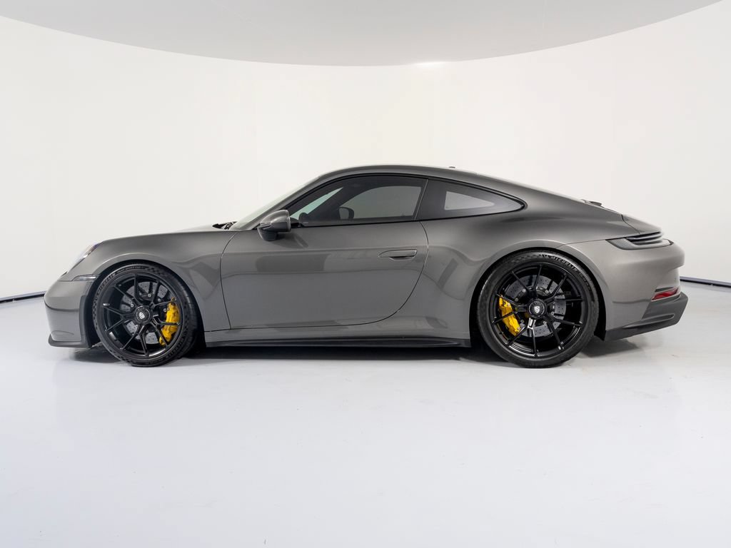 Certified 2022 Porsche 911 GT3 RWD image 2