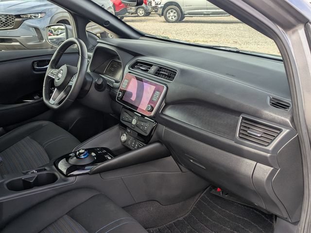 Used 2021 Nissan Leaf SV w/ SV Technology Package FWD image 29