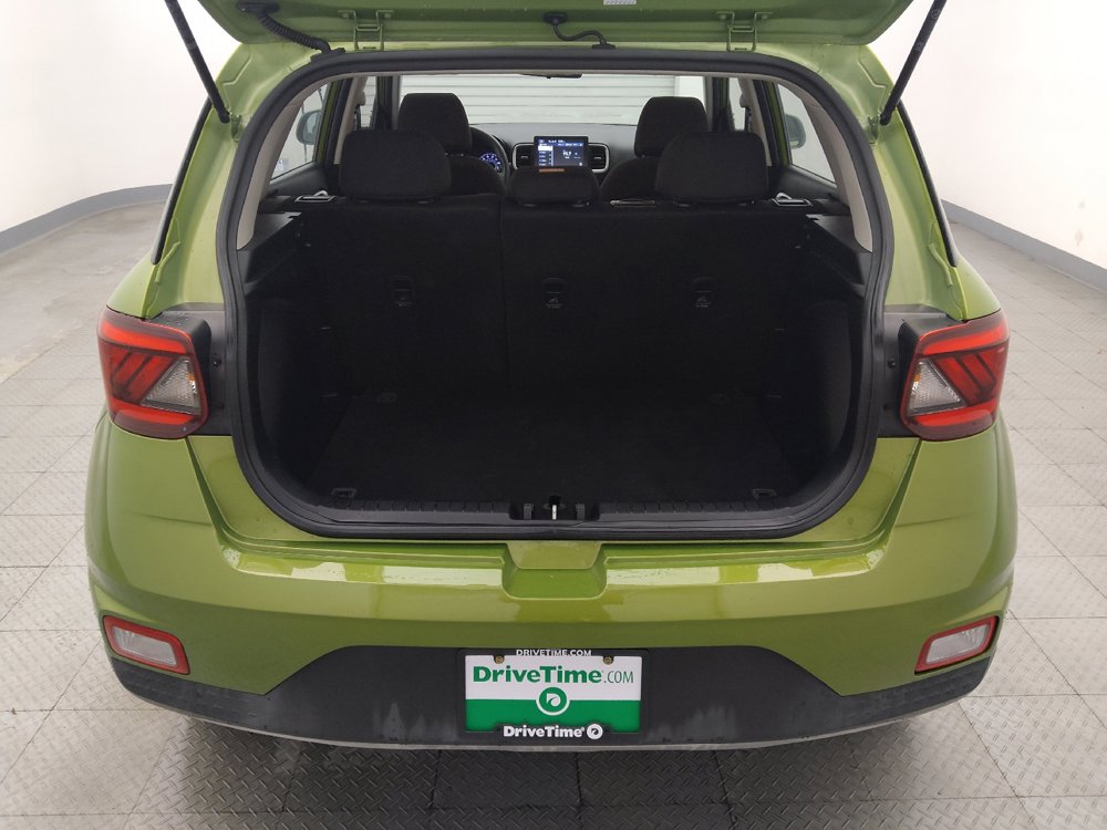 Used 2021 Hyundai Venue SE FWD image 29