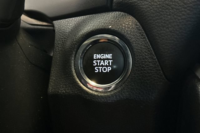 Certified 2024 Toyota RAV4 XLE FWD image 27